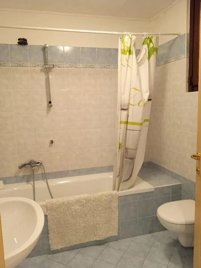 גביראטה La Folaga B&B