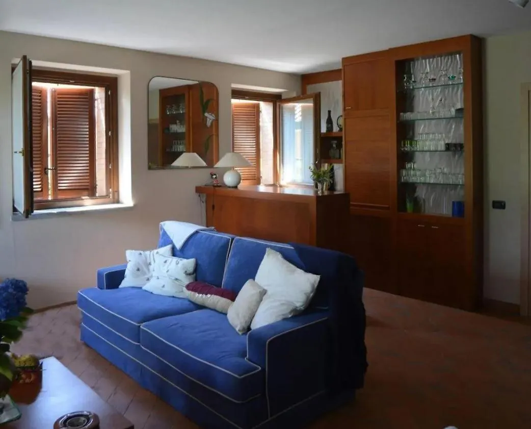 גביראטה La Folaga B&B 0*,