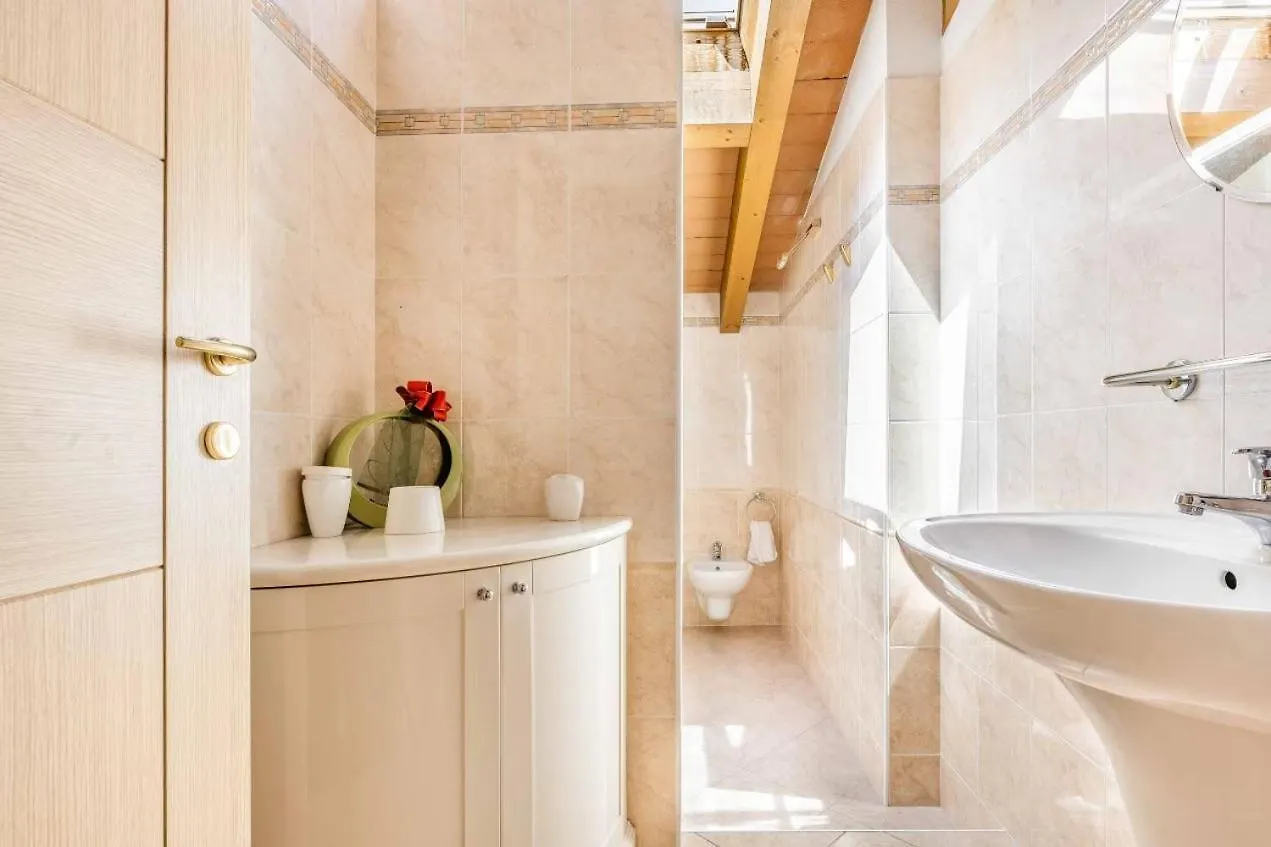 גביראטה La Folaga B&B 0*,  איטליה