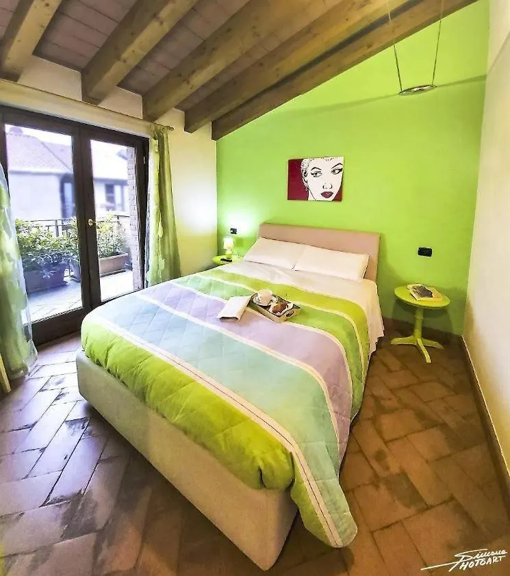 גביראטה La Folaga B&B